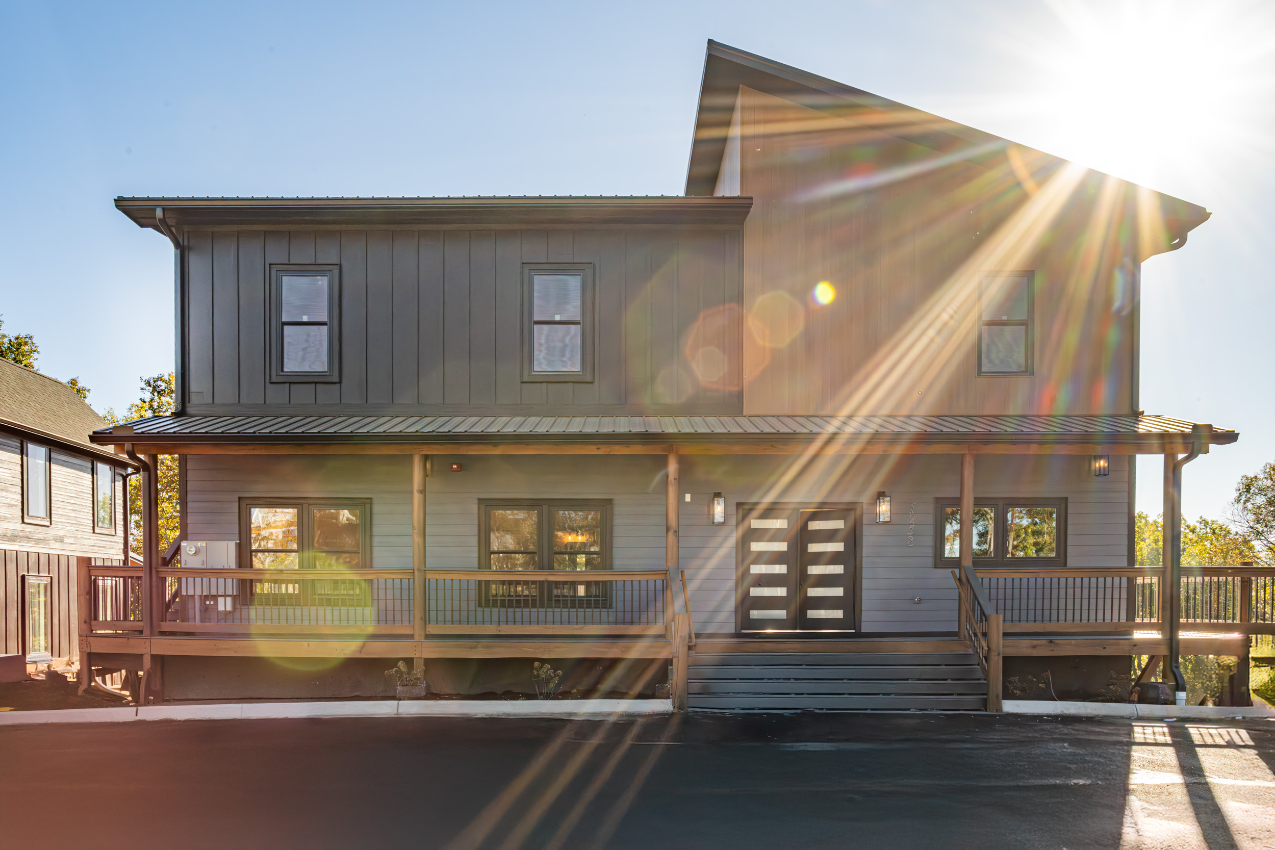 Custom Cabin Builders Sevierville TN: Modern Contemporary Luxury Home with Indoor Pool